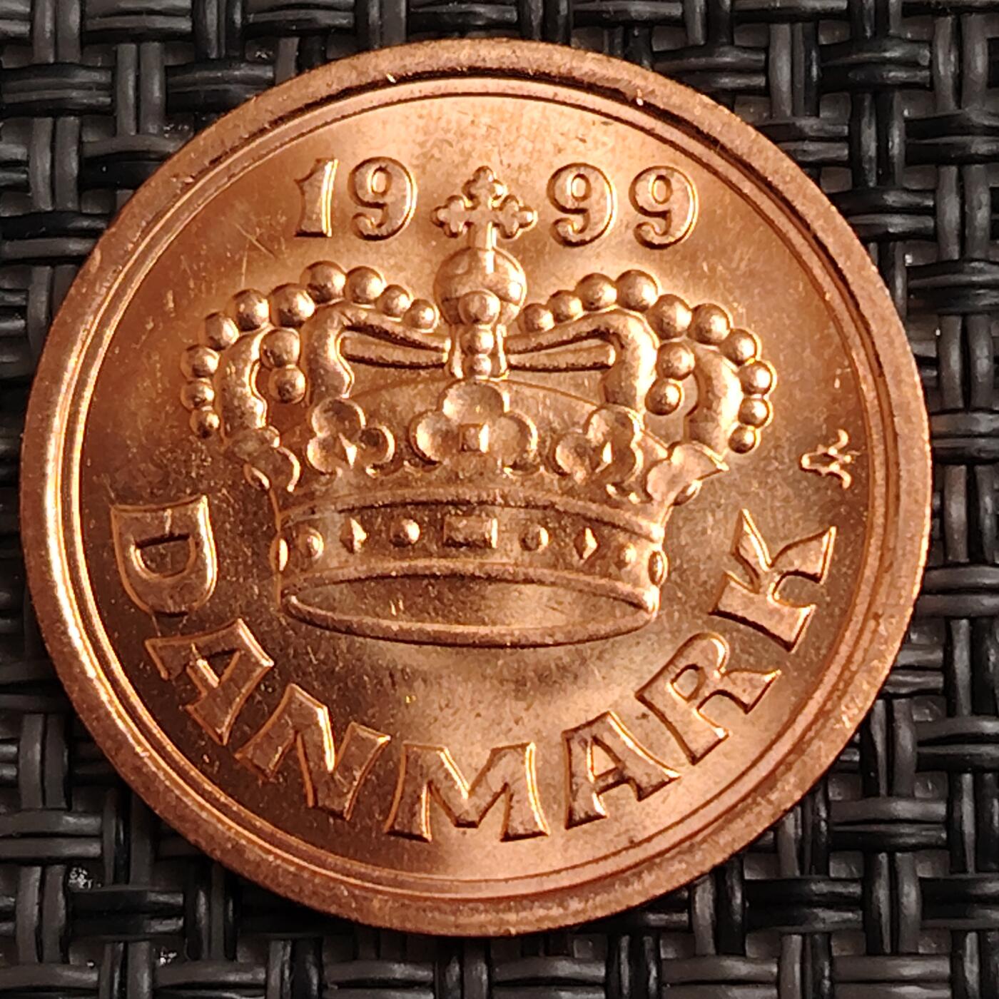 布加迪🐬～世界钱币(上海)🌾第 271 期 /  各国套币和散币 丹麦🇩🇰 1999年 50奥尔