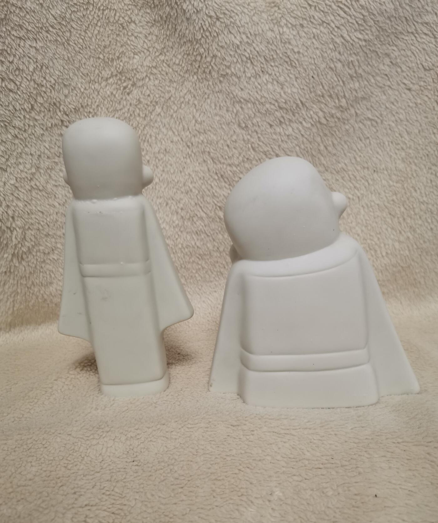 流金岁月•腊八八宝集锦集粹 八十年代陶制雕塑组合《沉思的小和尚》，分别高为15cm和12cm