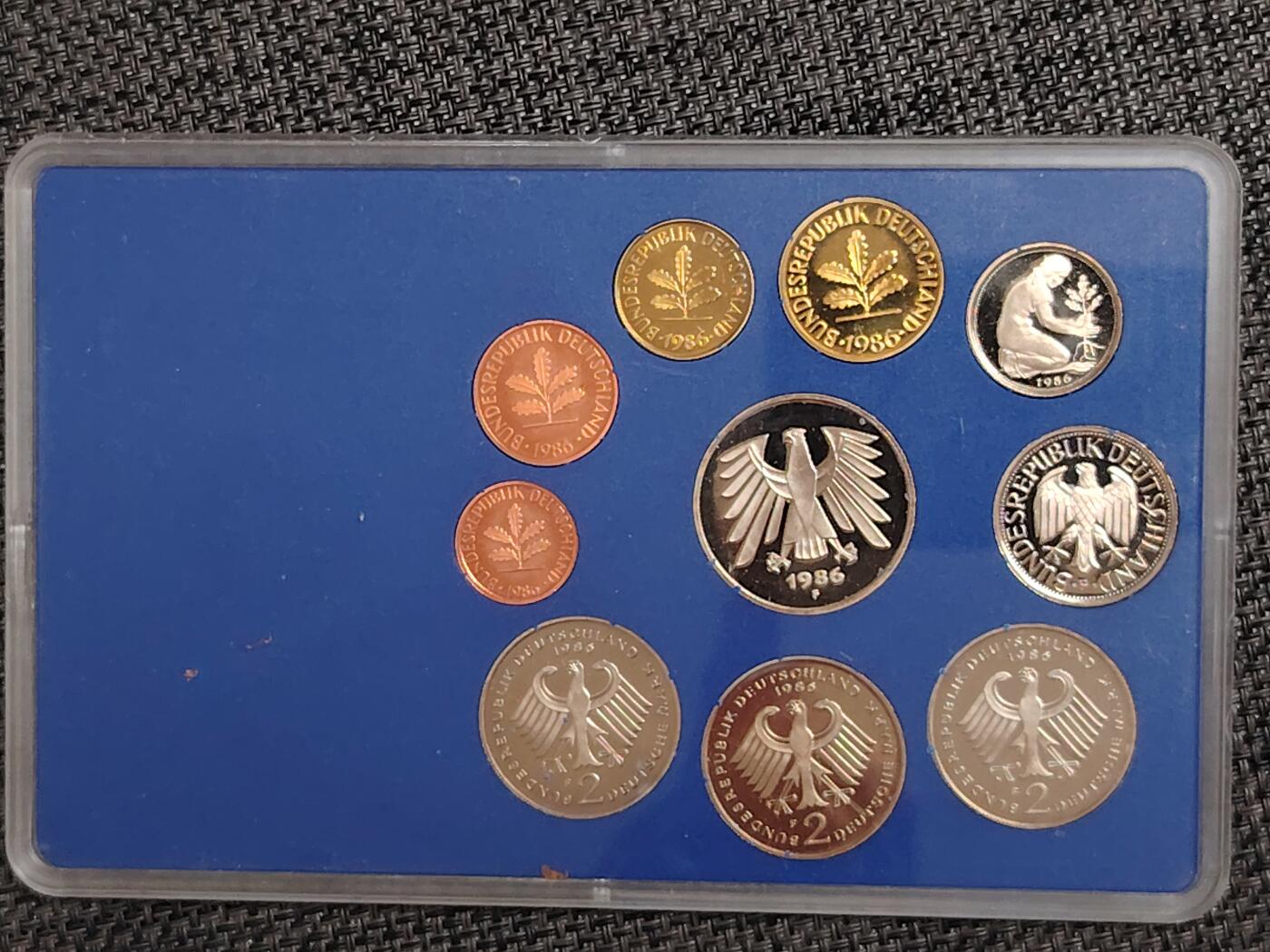 布加迪🐬～世界钱币(上海)🌾第 271 期 /  各国套币和散币 德国🇩🇪 1986年 10枚精致套币