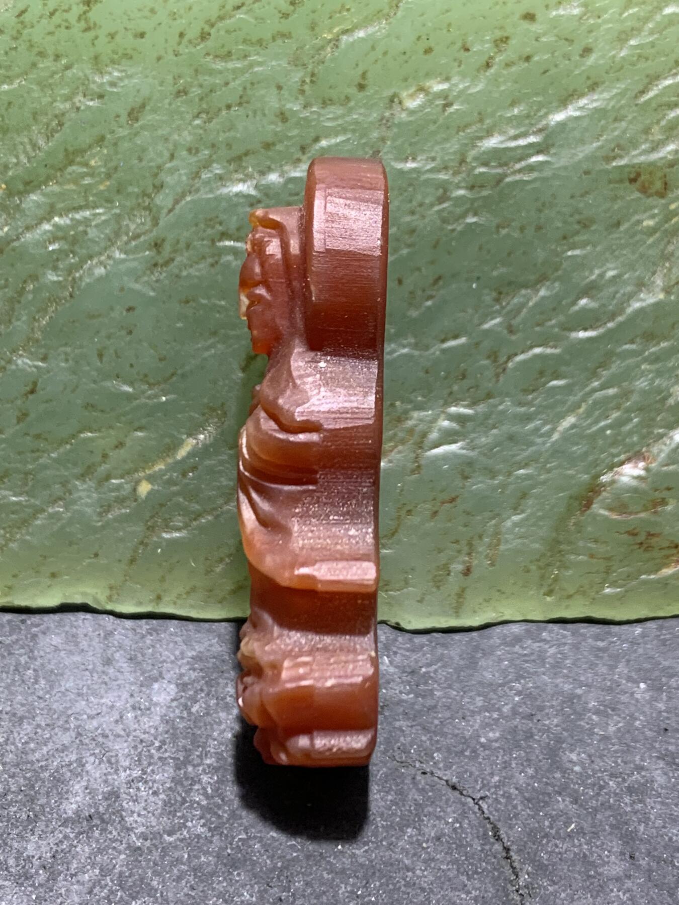 精美亚光高玉化柿子红玛瑙雕刻观音菩萨通货吊坠一个