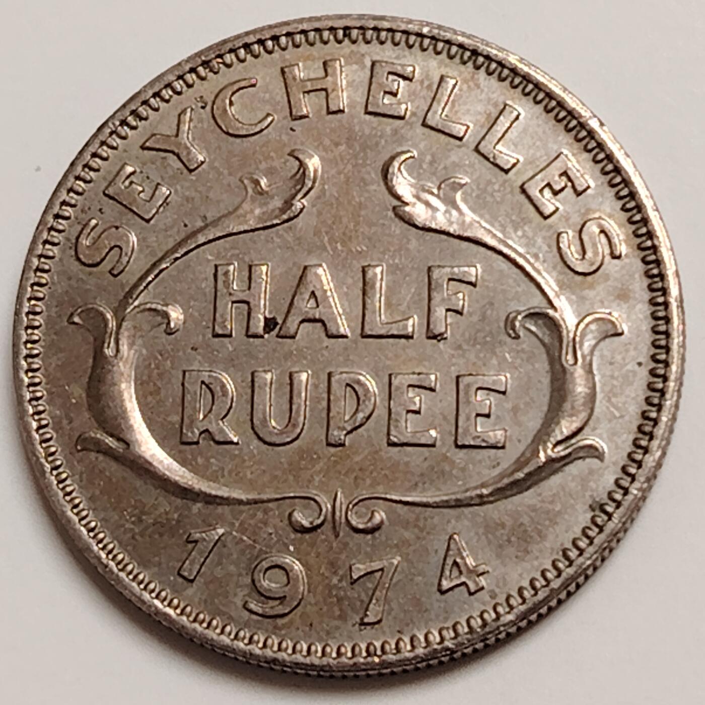 布加迪🐬～世界钱币(上海)🌾第 271 期 /  各国套币和散币