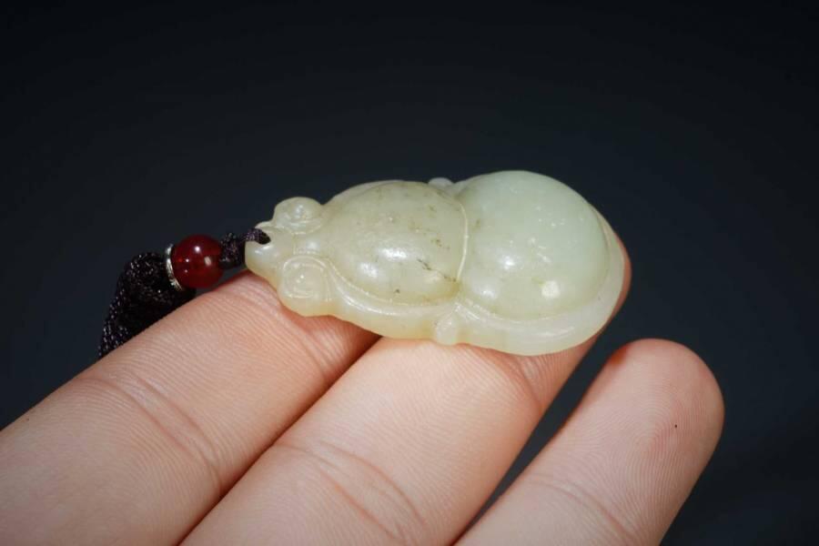 上海都达杂项专场五（全场包邮） 天然和田玉精雕《福禄》挂件 附鉴定证书87-62