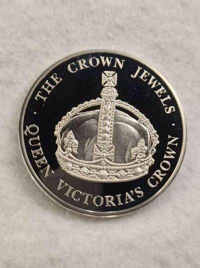 G&W世界散币，银币处理专场（第44场） - 特克斯凯克斯2004年5克朗  英国王室珍宝维多利亚女王加冕王冠  克朗型