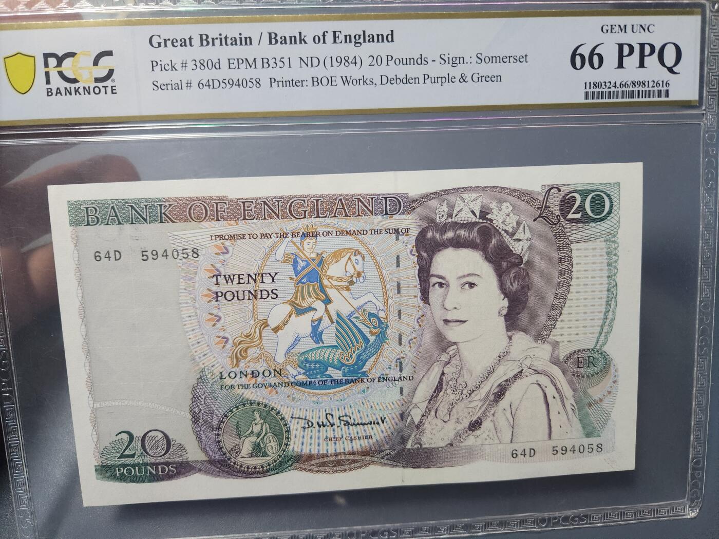 1月21号晚上8点 外国纸币自动截拍第10场 058英国20极品好号 66