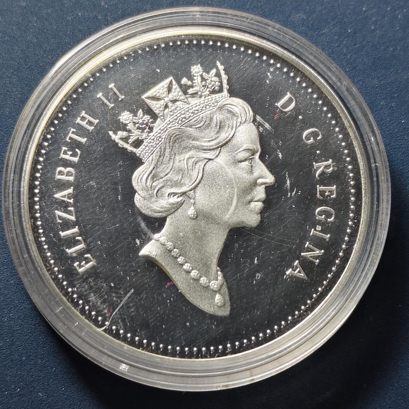 【全场包邮】纯粹捡漏拍497场-持续更新中 加拿大1990年1元亨利·凯尔西的探险活动三百周年精制纪念银币【36毫米23.33克50%】