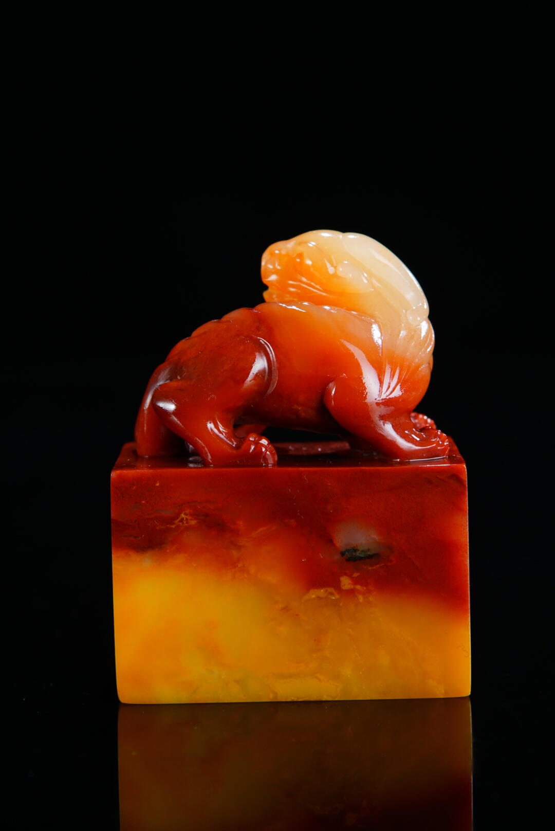 方寸藏珍·寿山田黄印章专场（一） 寿山高山石《甪端》钮章