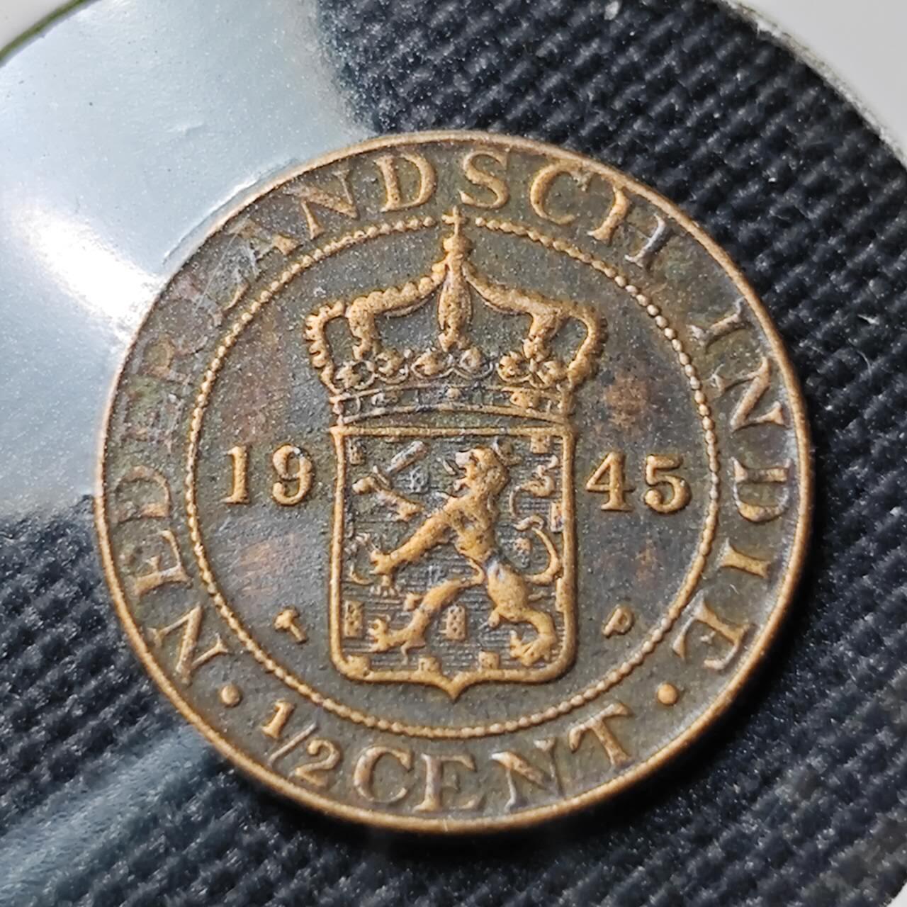 KK钱币收藏小铺  第388期  2月预留时间 周末发货  1945荷属东印度一分铜币