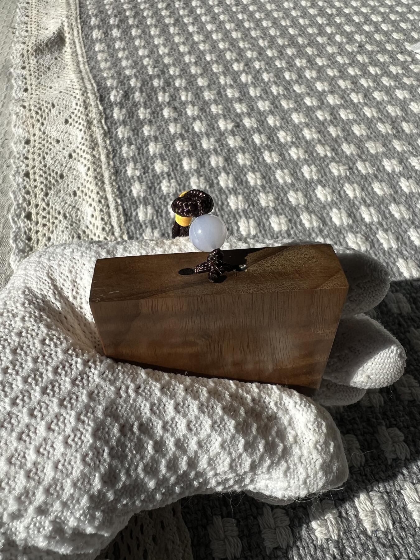 零元拍：A30金丝楠平安无事牌，3D立体水波香喷喷的小金砖，金光闪闪，69.5/52.5/13.5MM