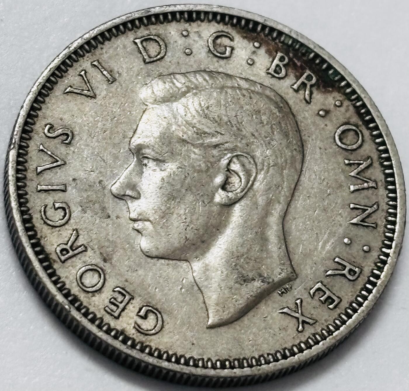 文馨钱币收藏 2026新年第四场（第 290 场）【长期接代拍品】 好品 1951 年英国乔治六世 1 先令，苏格兰徽盾，第四版本关门，只发行三年年