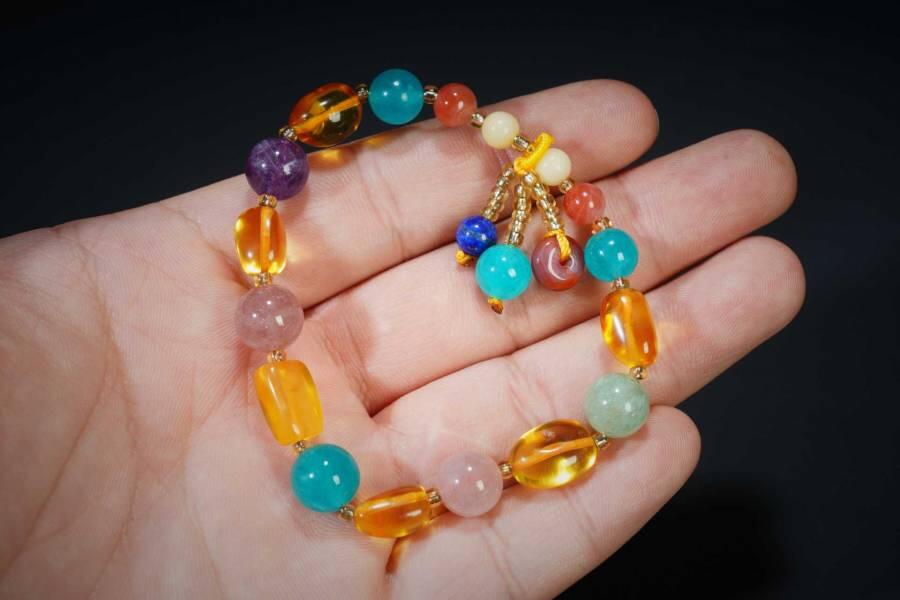 上海都达杂项专场五（全场包邮） 天然琥珀、蜜蜡、南红、紫水晶、草莓晶、天河石、绿草莓、青金石等多宝手串87-294