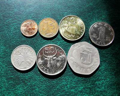 零零发外国硬币拍卖 无佣金 - 冈比亚早期一组贾瓦拉总统