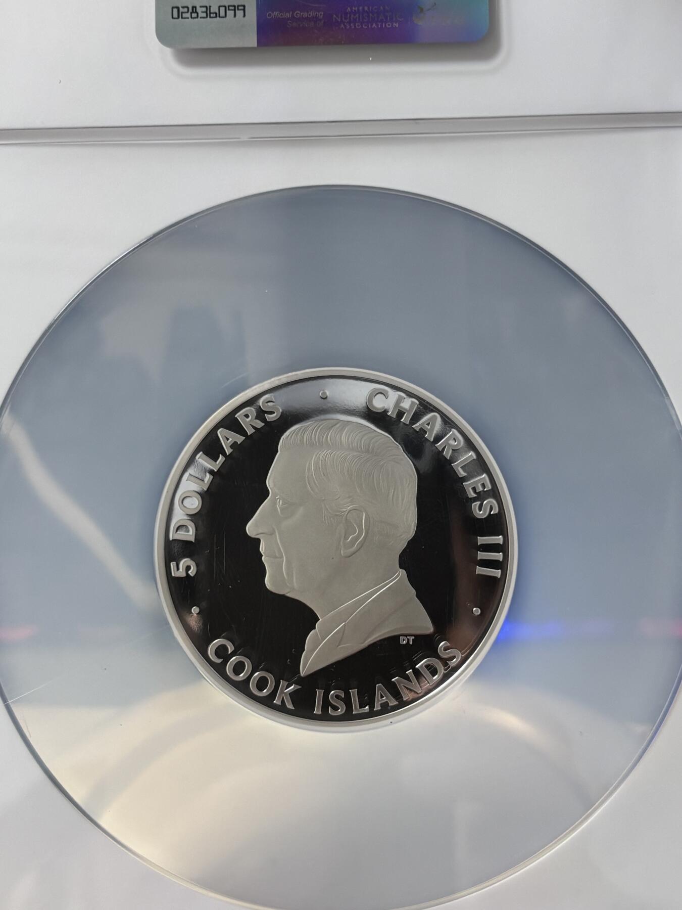 第189期拍卖 库克2024年发行的城之光系列-旧金山光线反射纪念银币NGC-PF70首 无盒无证书，999银，1盎司，