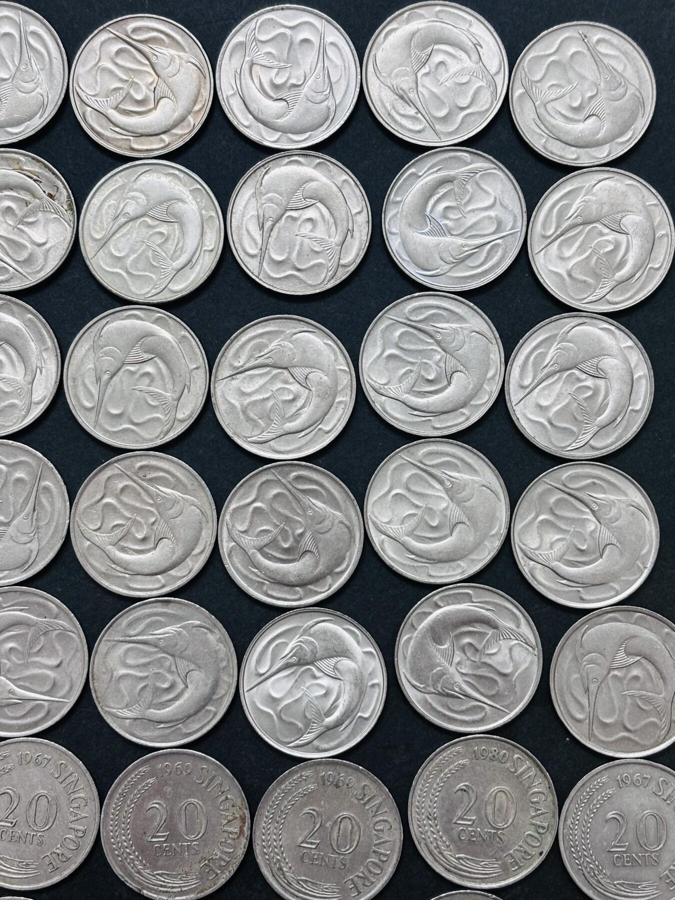 文馨钱币收藏 2026新年第四场（第 290 场）【长期接代拍品】 好品带光，原光品 1967-198×年新加坡老版 20 分剑鱼币，包含很多首发年，细节看图