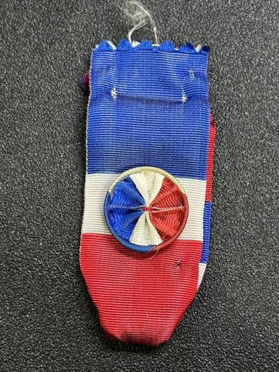 西秦中古拍卖第七十三期 - 法国金级劳工奖章绶带