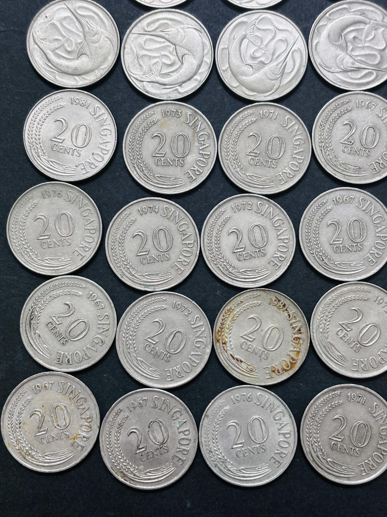 文馨钱币收藏 2026新年第四场（第 290 场）【长期接代拍品】 好品带光，原光品 1967-198×年新加坡老版 20 分剑鱼币，包含很多首发年，细节看图