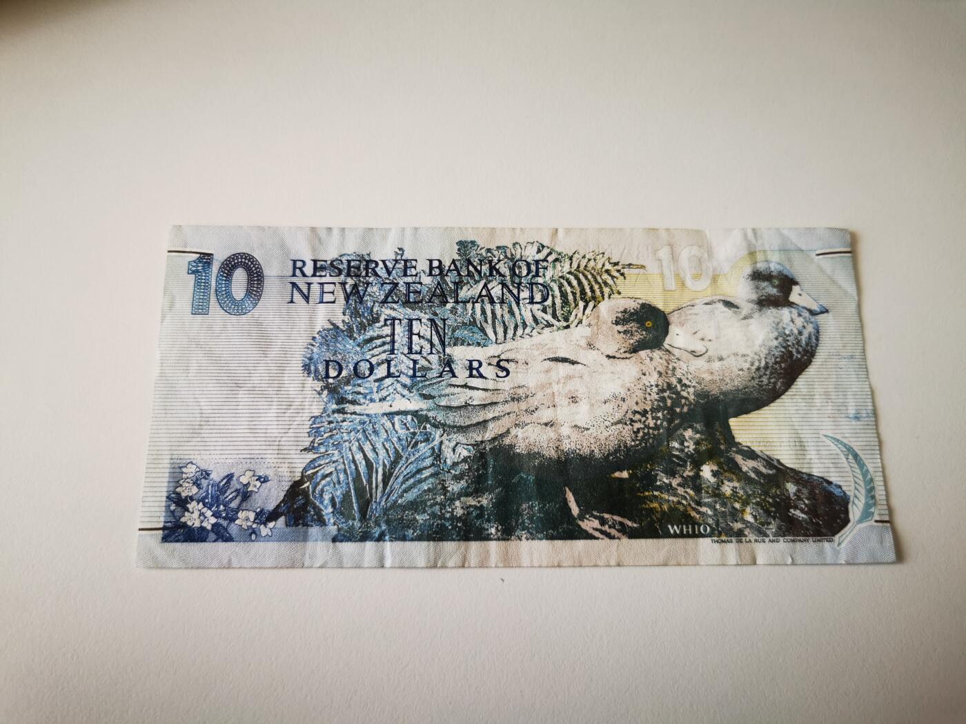 零零发流通品外国纸币拍卖 无佣金 新西兰10