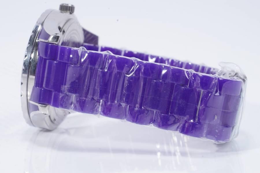 上海都达杂项专场五（全场包邮） STORM牌 紫色石英手表（正常能走）