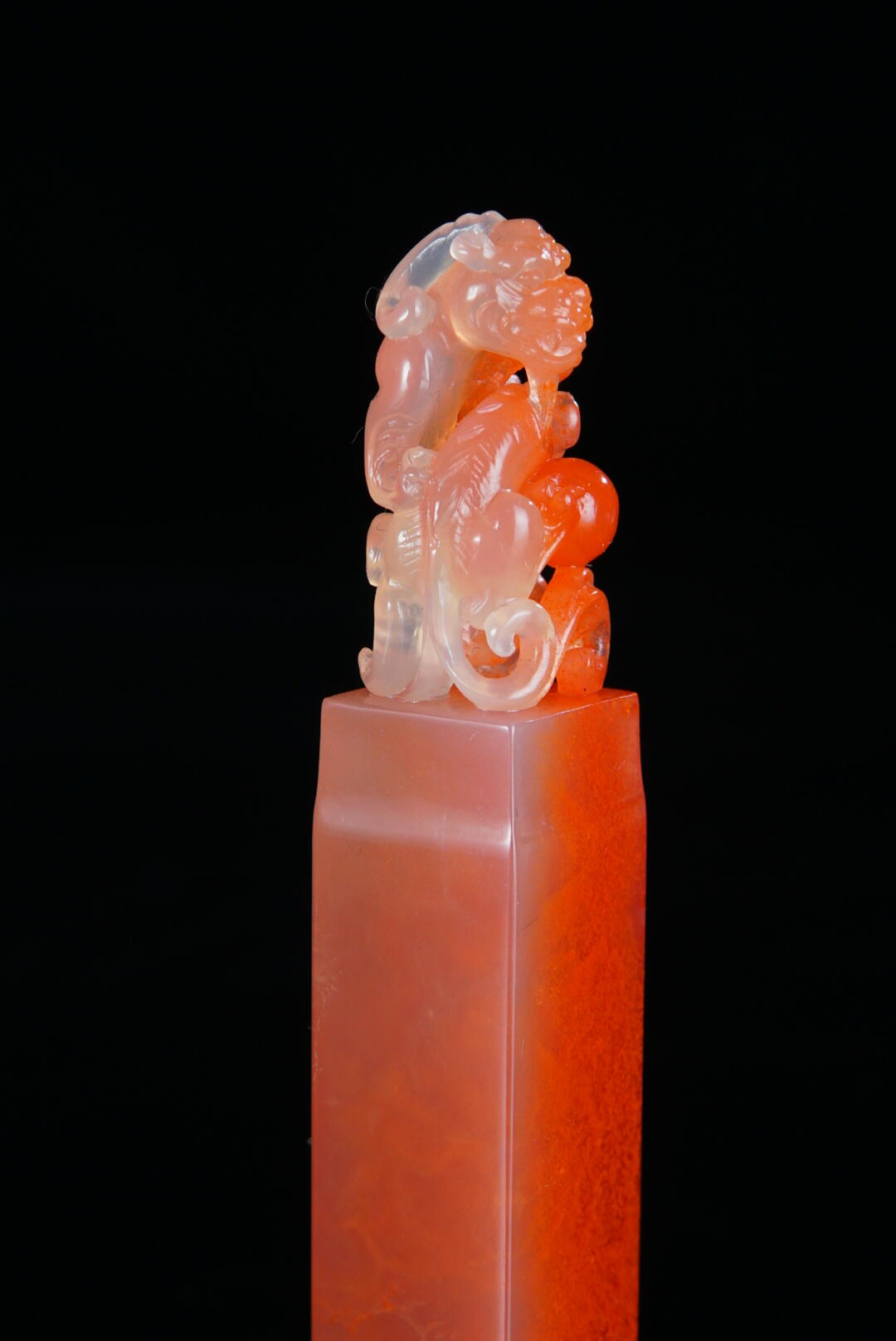 方寸藏珍·寿山田黄印章专场（一） 寿山高山石《螭龙戏珠》印章