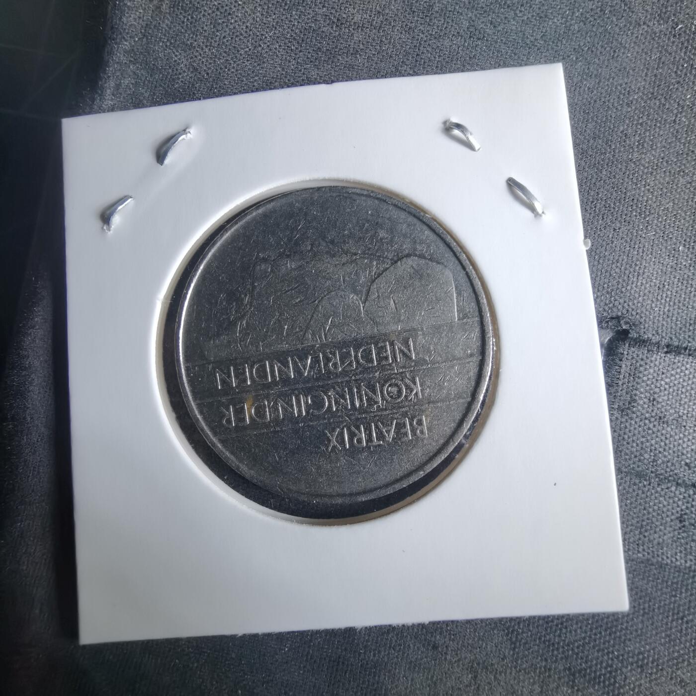 沼泽如烟--第970场 荷兰1982年2.5盾