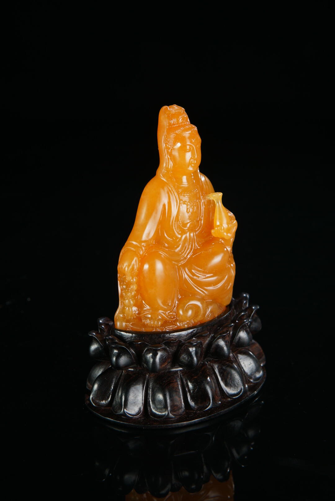 方寸藏珍·寿山田黄印章专场（一） 寿山田黄石《观音》摆件