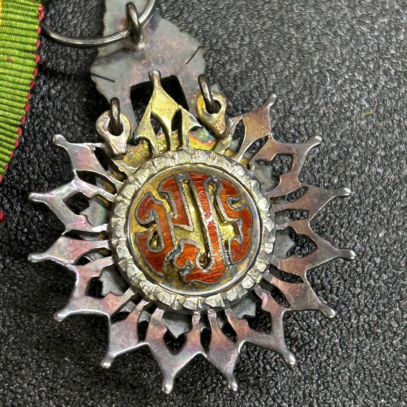 西秦中古拍卖第七十三期 泰国骑士级白象勋章 早期银制 有标