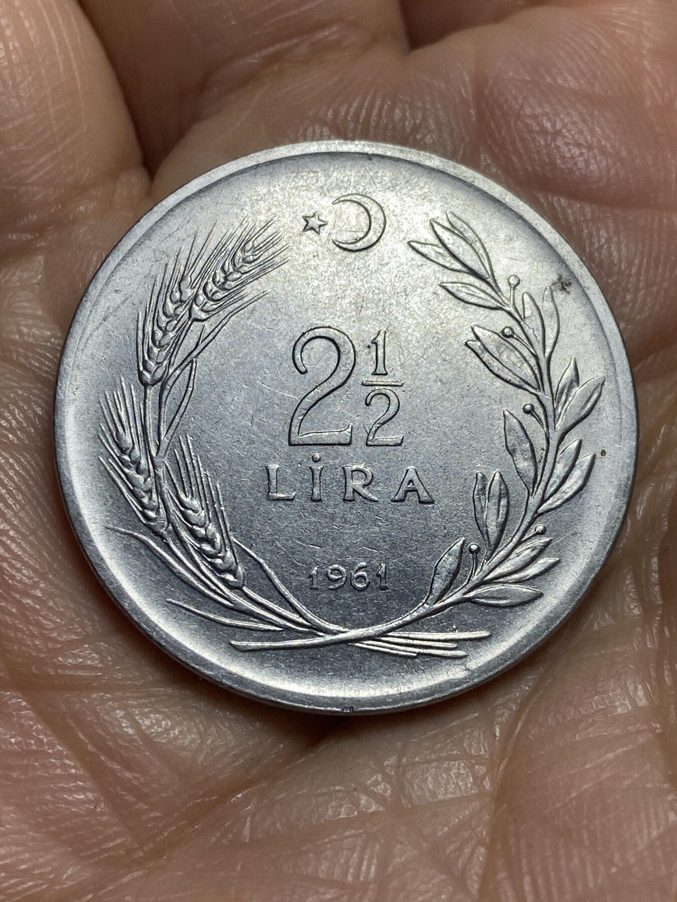 2026年第十三场(总第一百八十二场）外国好品散币场(免佣金) 土耳其🇹🇷1961年2.5里拉(第五套第一版，12克版)