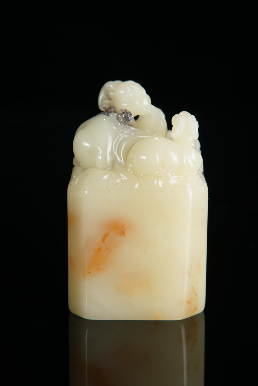 方寸藏珍·寿山田黄印章专场（一） 寿山芙蓉石《三阳开泰》钮章