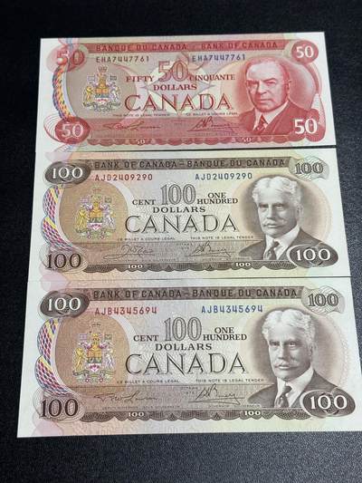 《外钞收藏家》第六百零四期（精品场）（本平台长期征集拍品、欢迎藏友们联系合作） - 加拿大景观版50和100加元 三五张一起 全新 100加元边有轻微潮 一张有压印
