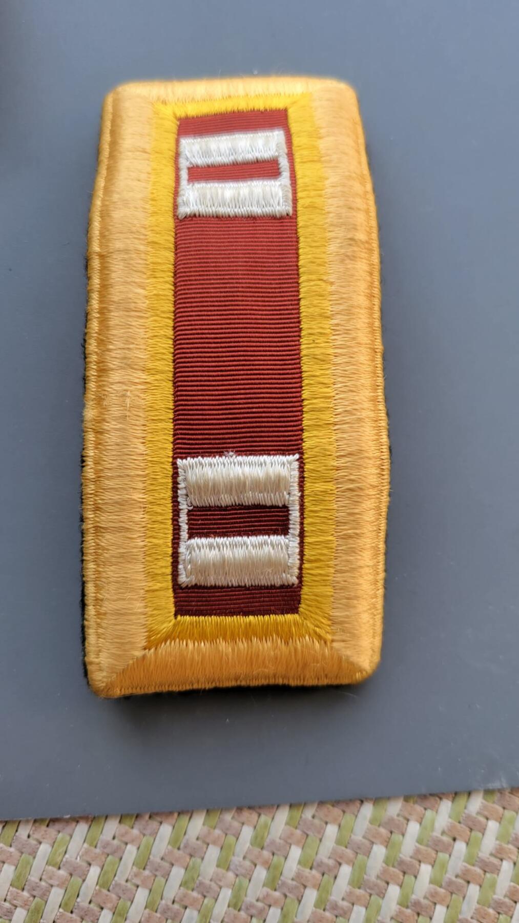 嘉宝良覃世界勋赏第23期拍卖 美国中尉单只礼服肩章