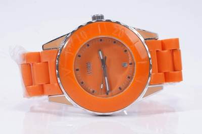 上海都达杂项专场五（全场包邮） - STORM牌 橙色石英手表（正常能走）