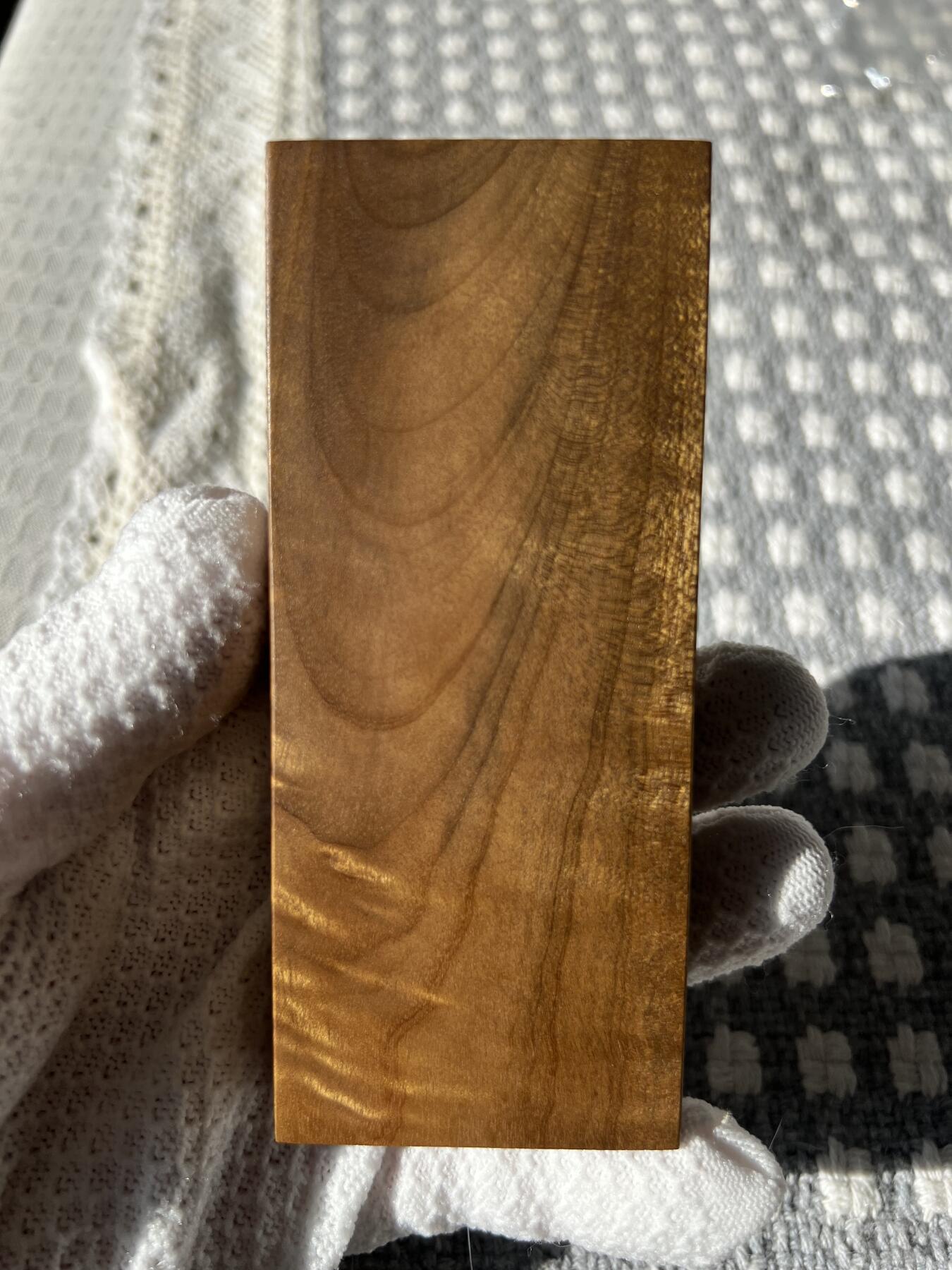 零元拍：B35金丝楠平安无事牌，3D立体水波香喷喷的小金砖，金光闪闪，124.5/52.5/13.5MM