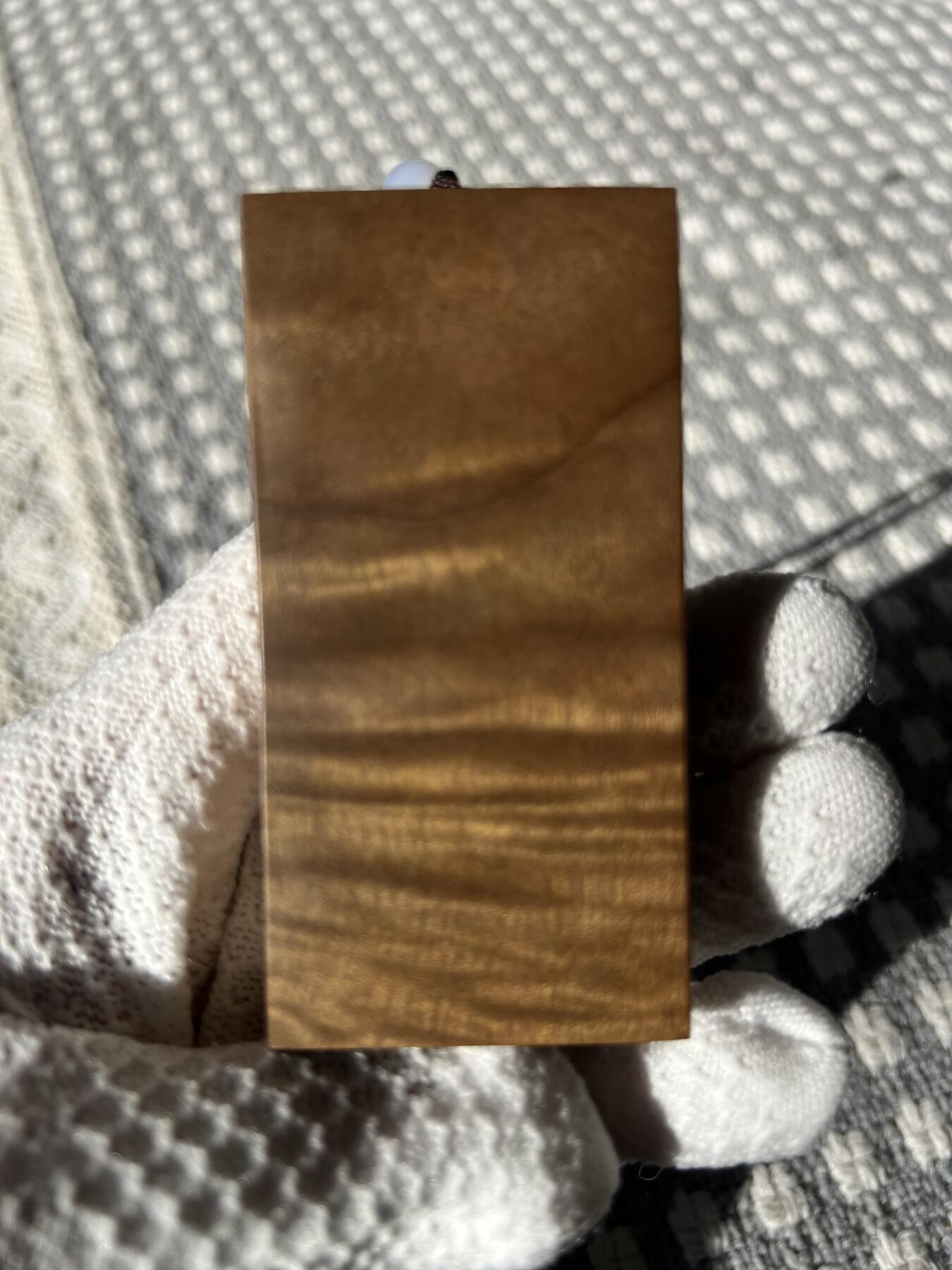 零元拍：B38金丝楠平安无事牌，3D立体水波香喷喷的小金砖，金光闪闪，84/43/13MM