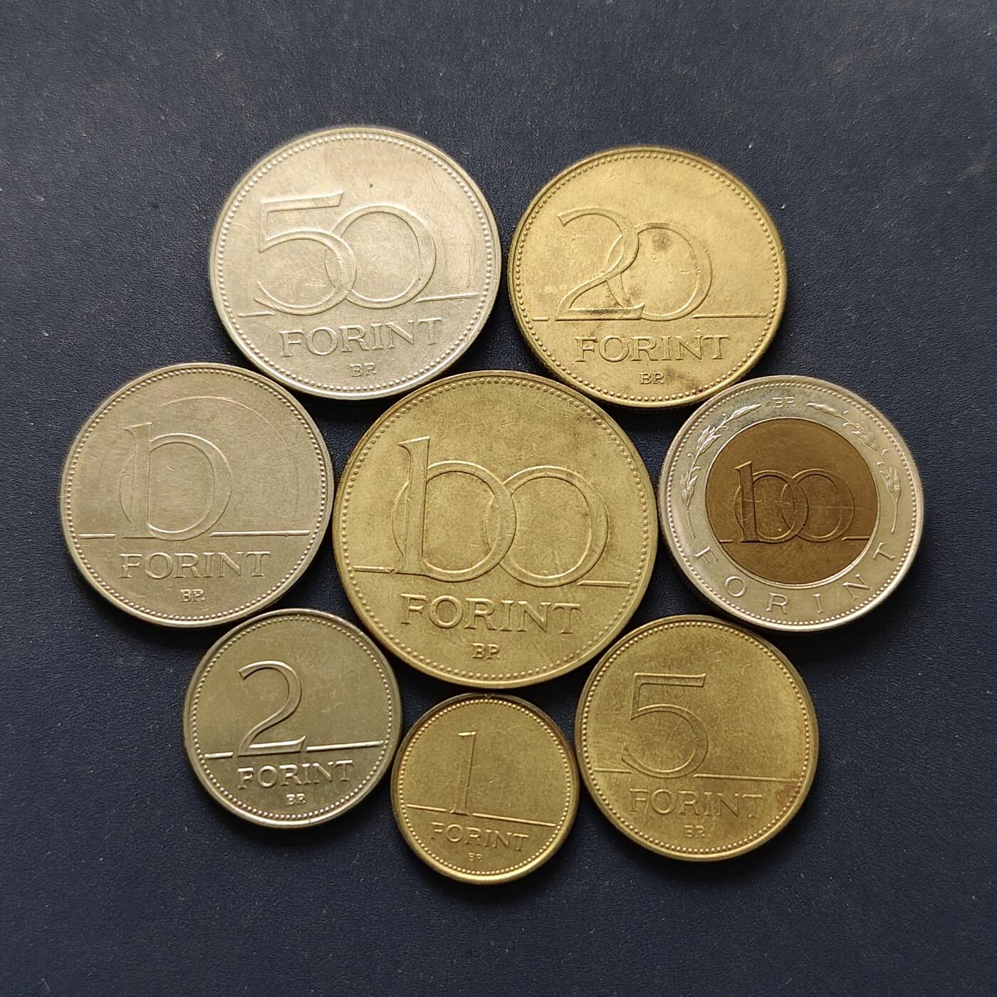 【全场包邮】纯粹捡漏拍496场-持续更新中 匈牙利1995-1997年8枚套币-含100福林双色币