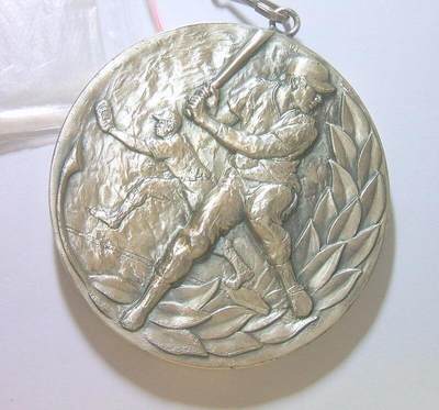 【旋风钱币】1月24日19:00准时开拍 精美欧洲币章、银币银章、第三帝国钱币等 全场包邮！ - 日本棒球大会高浮雕纪念章 74MM  253.4克