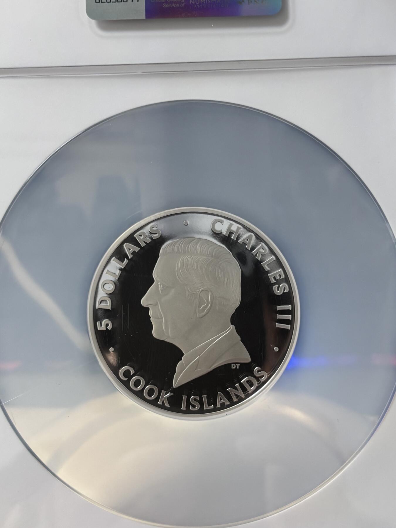 第189期拍卖 库克2024年发行的城之光系列-旧金山光线反射纪念银币NGC-PF70首 无盒无证书，999银，1盎司，