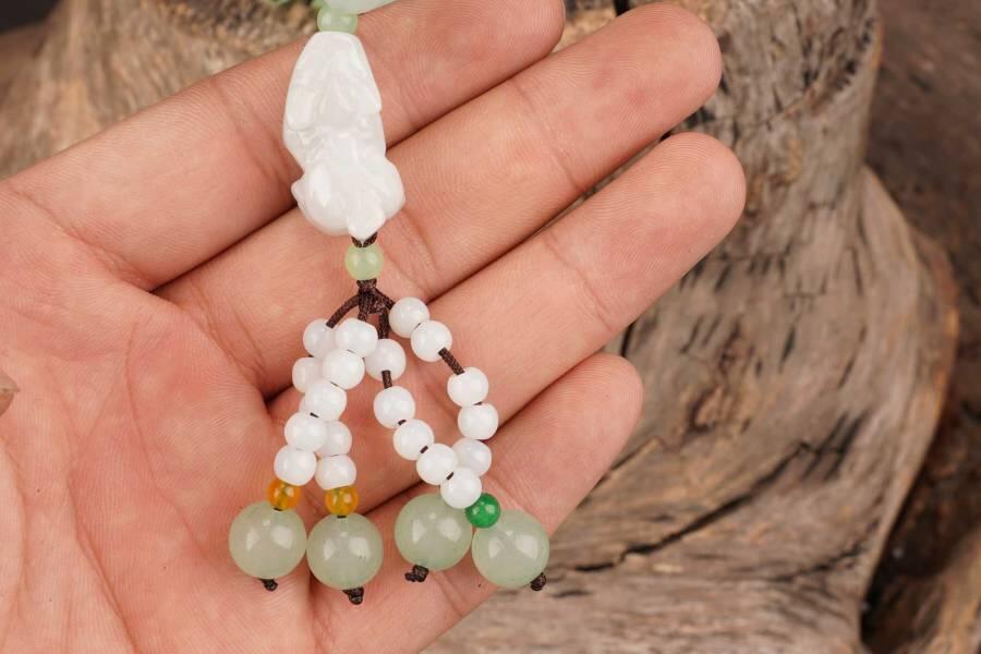 上海都达杂项专场五（全场包邮） 各式翡翠挂件 5件套