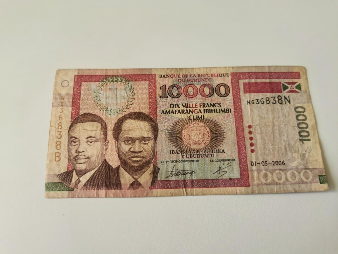 零零发流通品外国纸币拍卖 无佣金 布隆迪10000