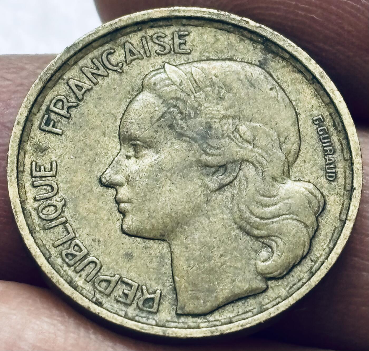 文馨钱币收藏 2026新年第四场（第 290 场）【长期接代拍品】 好品 1953 年法兰西第四共和国 10 法郎铜币，第六版本 B 厂