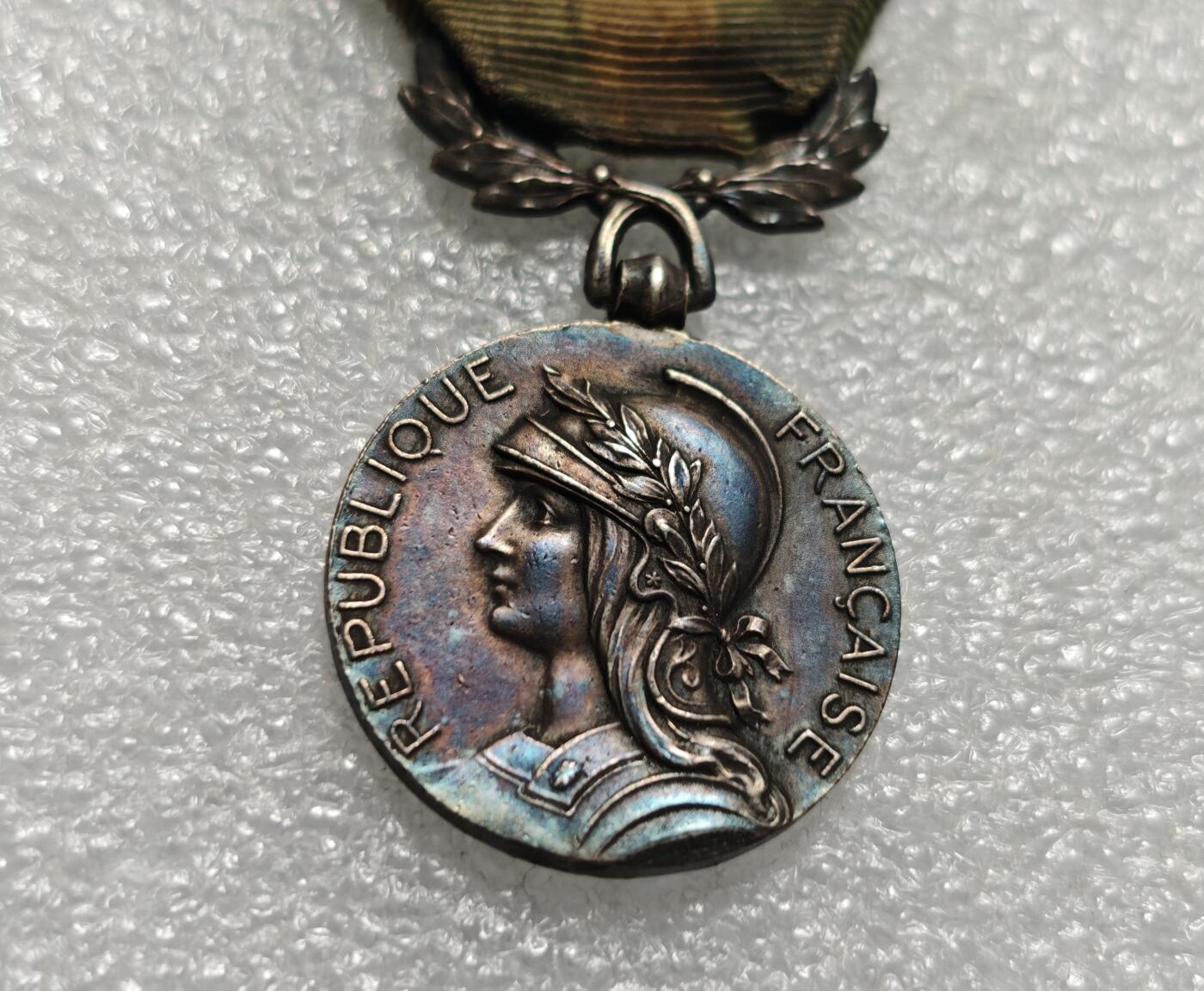 瓶子🏺第226期拍卖会  法国勋章 法国殖民第一版银质奖章