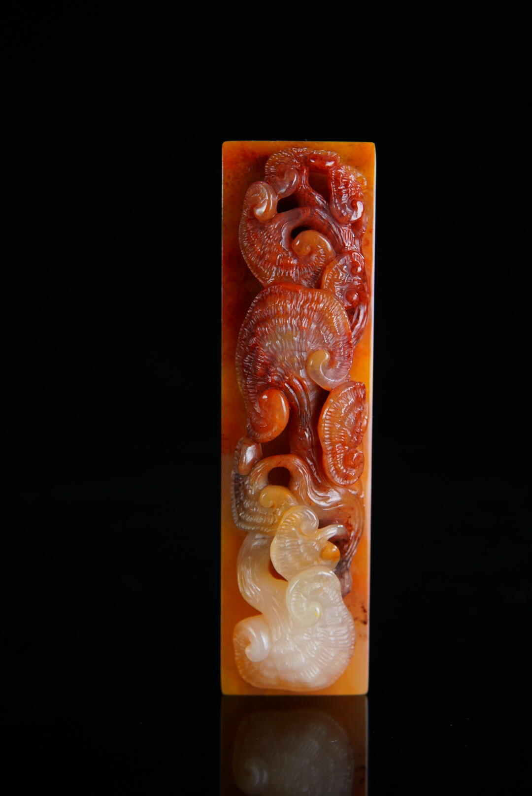 方寸藏珍·寿山田黄印章专场（一） 寿山高山石《灵芝》镇纸