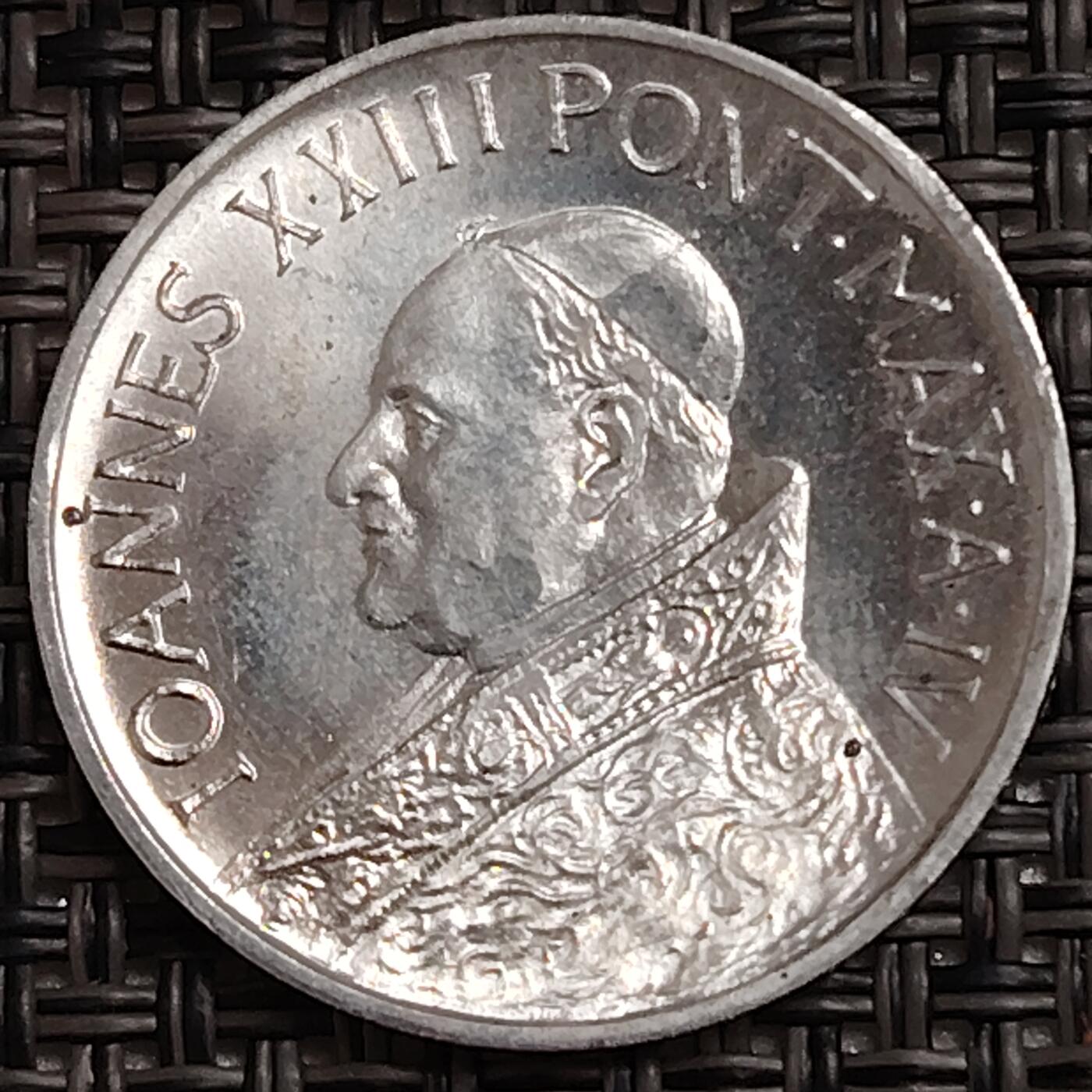 布加迪🐬～世界钱币(上海)🌾第 270 期 /  各国套币和散币 梵蒂冈🇻🇦 1962年 10里拉铝币