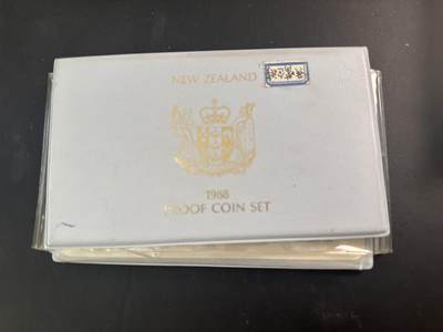 ❤️【币观天下】❤️ 第340期钱币拍卖- 2026.1.23周五晚上6点半场-长期征集拍品 - 新西兰1988年黄嘴企鹅纪念银币27.216克