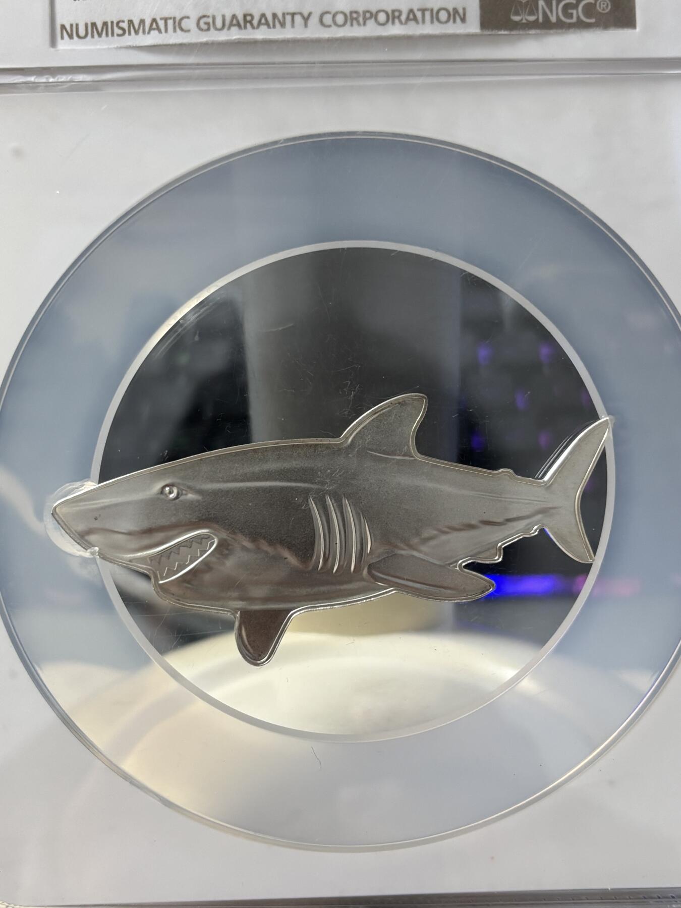 第189期拍卖 所罗门2019年深海猎人系列大白鲨异形银币NGC-PF69无盒无证书，999银，发行2500枚
