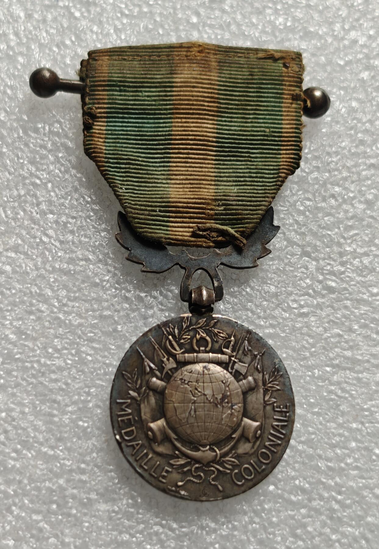 瓶子🏺第226期拍卖会  法国勋章 法国殖民第一版银质奖章