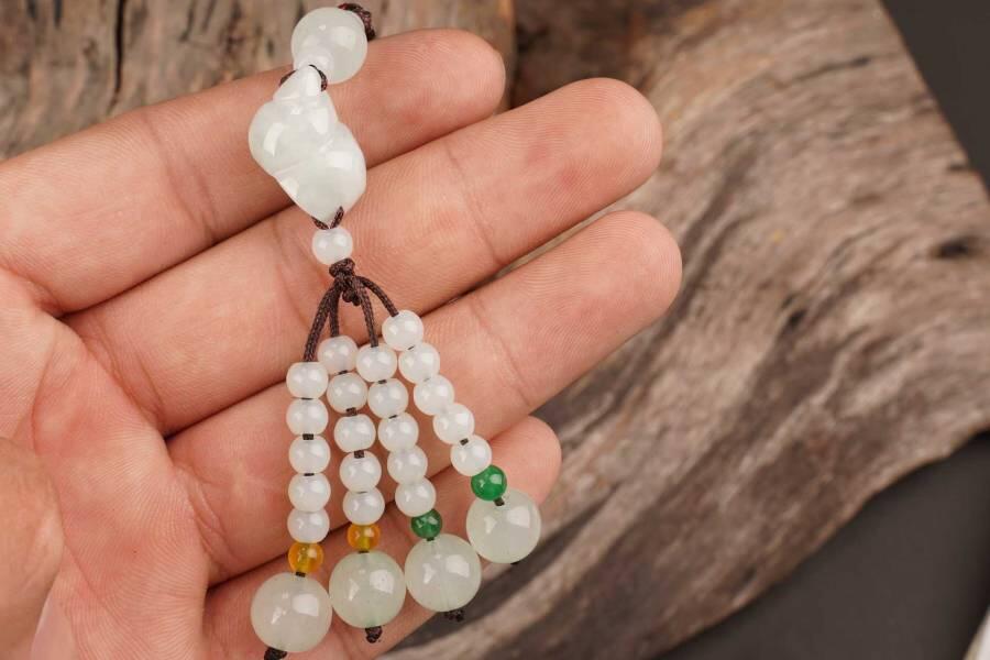 上海都达杂项专场五（全场包邮） 各式翡翠挂件 5件套