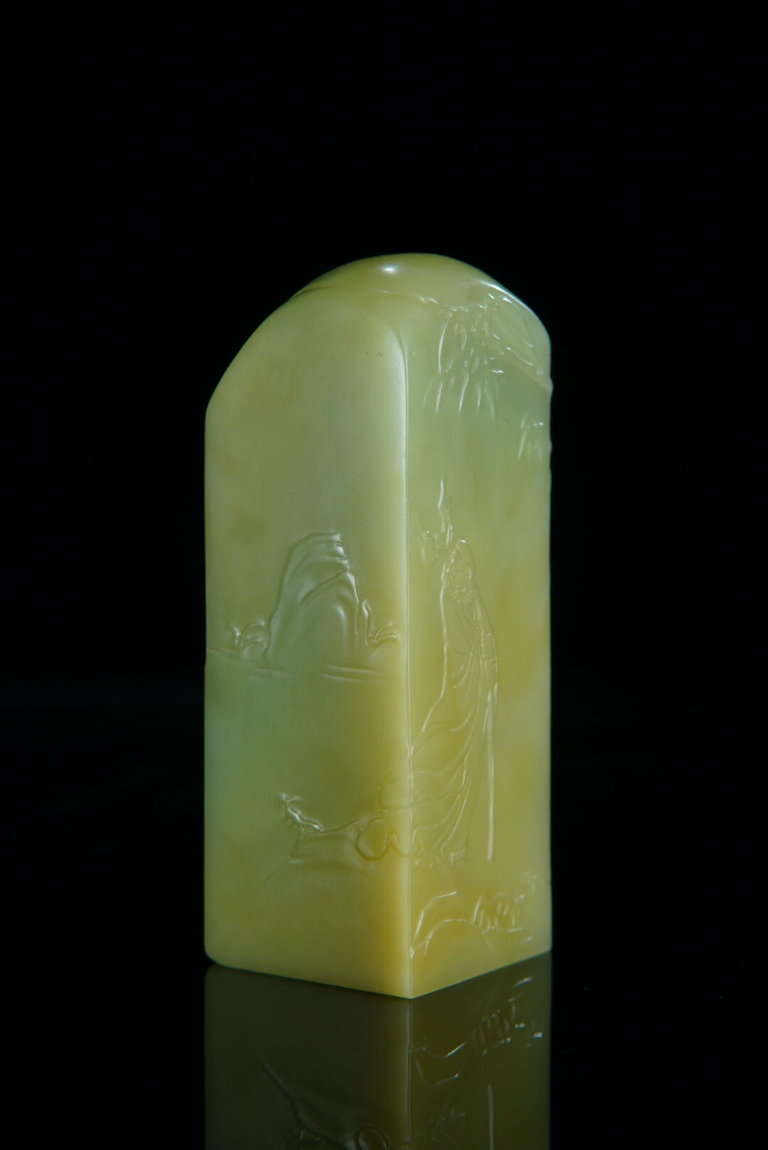 方寸藏珍·寿山田黄印章专场（一） 寿山艾叶绿《达摩》印章