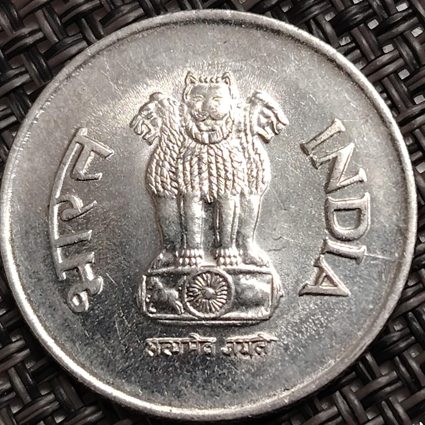 布加迪🐬～世界钱币(上海)🌾第 271 期 /  各国套币和散币