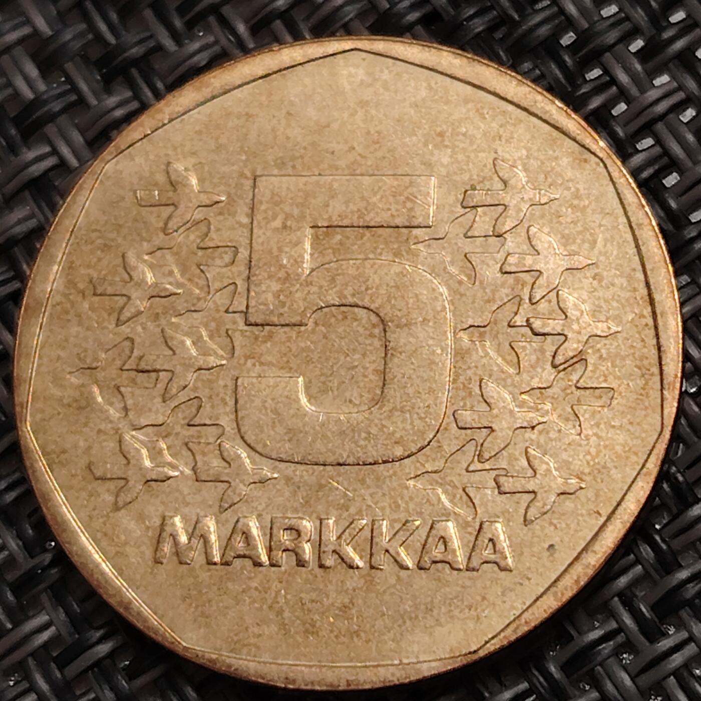 布加迪🐬～世界钱币(上海)🌾第 271 期 /  各国套币和散币 芬兰🇫🇮 1972年 5马克