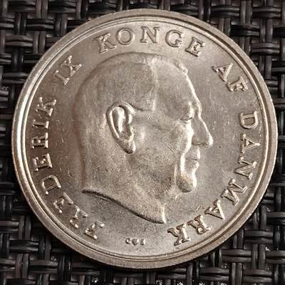 布加迪🐬～世界钱币(上海)🌾第 271 期 /  各国套币和散币 - 丹麦🇩🇰 1966年 1克朗