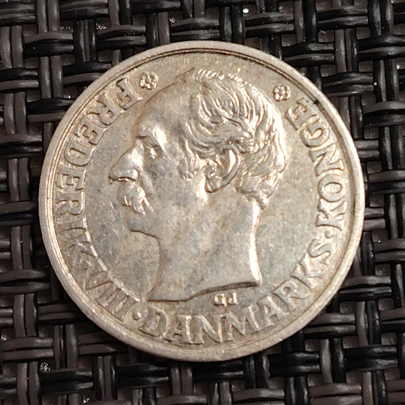 布加迪🐬～世界钱币(上海)🌾第 271 期 /  各国套币和散币 丹麦🇩🇰 1907年 25奥尔银币 2.42g 17mm